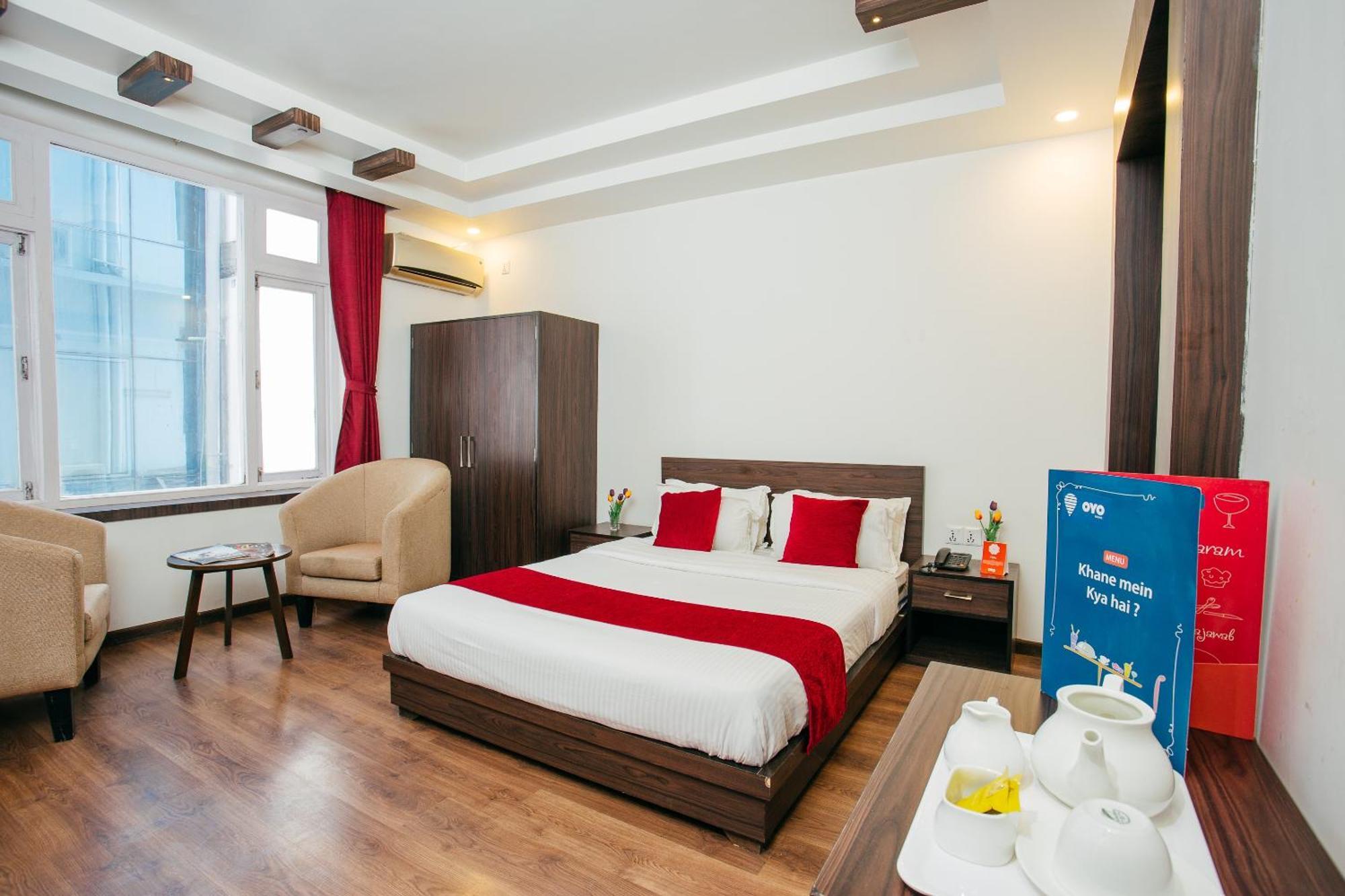 Oyo 11474 Gangaur Regency Boutique Hotel Kathmandu Exterior foto