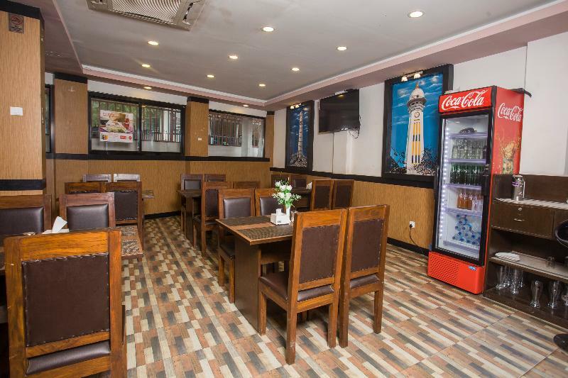 Oyo 11474 Gangaur Regency Boutique Hotel Kathmandu Exterior foto